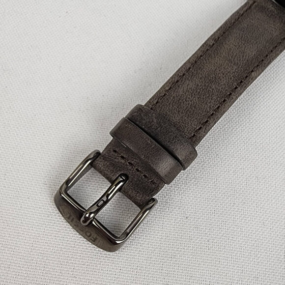 Fossil Mother of Pearl Roman Crystal Bezel Grey Leather Band Watch - Picture 4 of 8